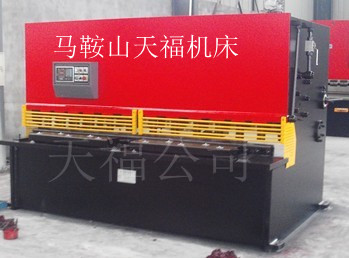 呼和浩特Qc12y4/2500液压剪板机32000元